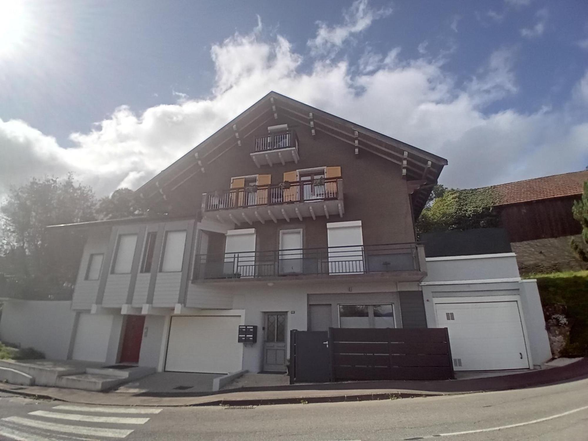 Paisible, Propre Et Accueillant Pers-Jussy