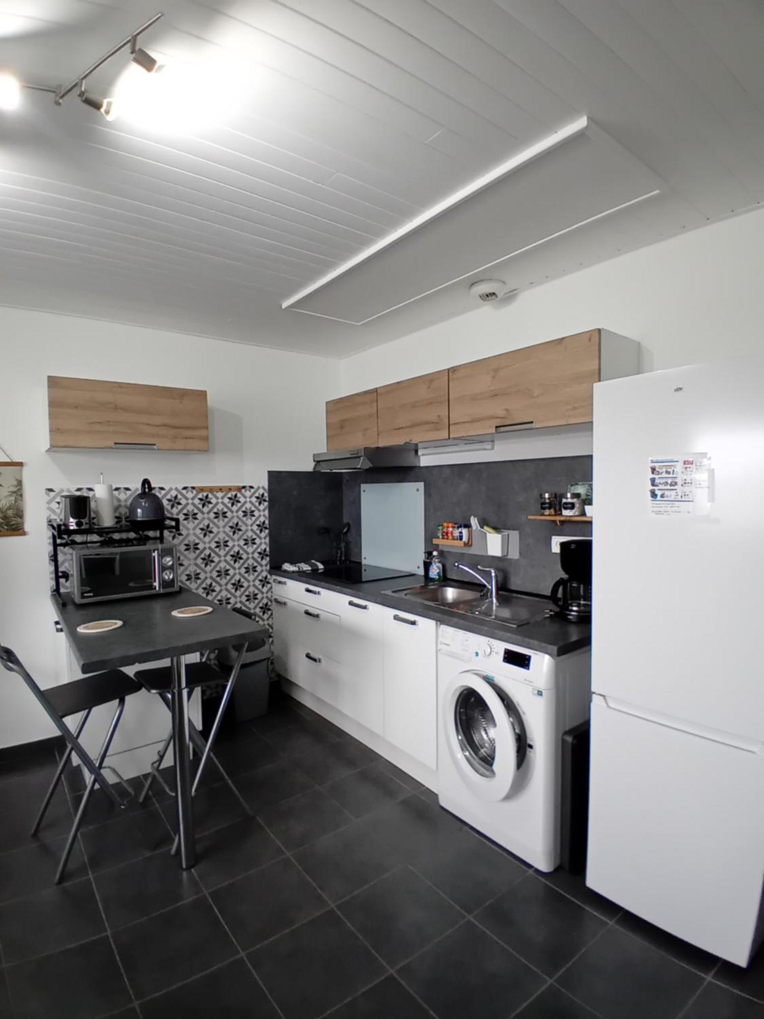 Appartement Paisible, Propre Et Accueillant *