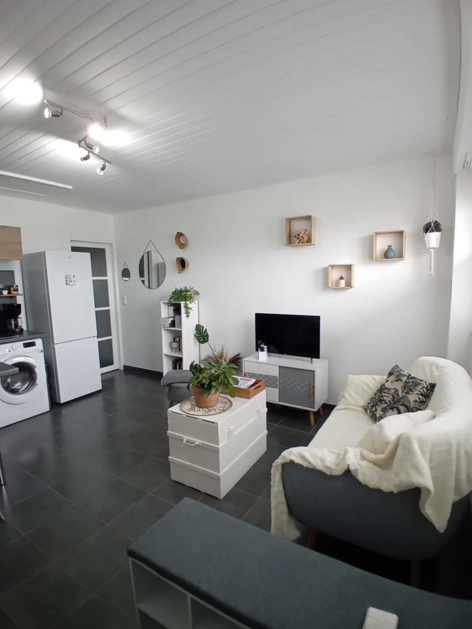 Paisible, Propre Et Accueillant Pers-Jussy